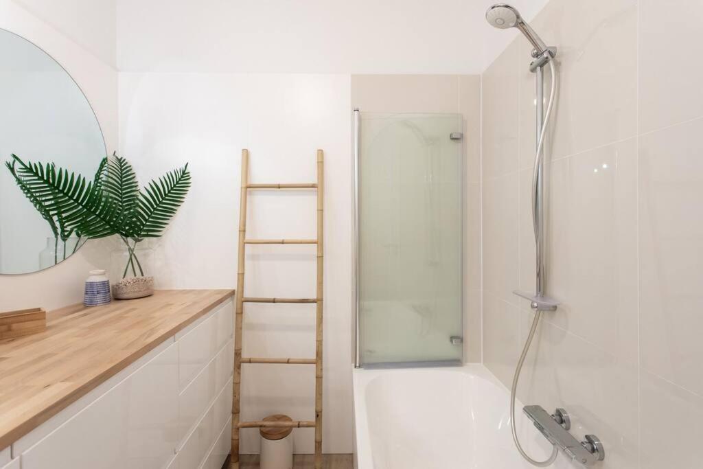 L45 Suite St Marguerite Sea View/ Balcon, Parking Wifi Ніцца Екстер'єр фото